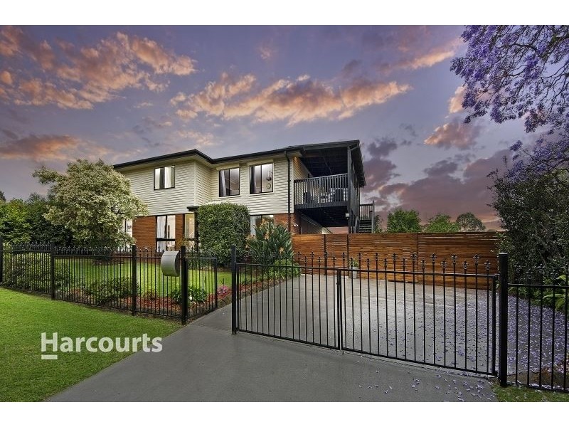 16 Shadlow Crescent, St Clair NSW 2759