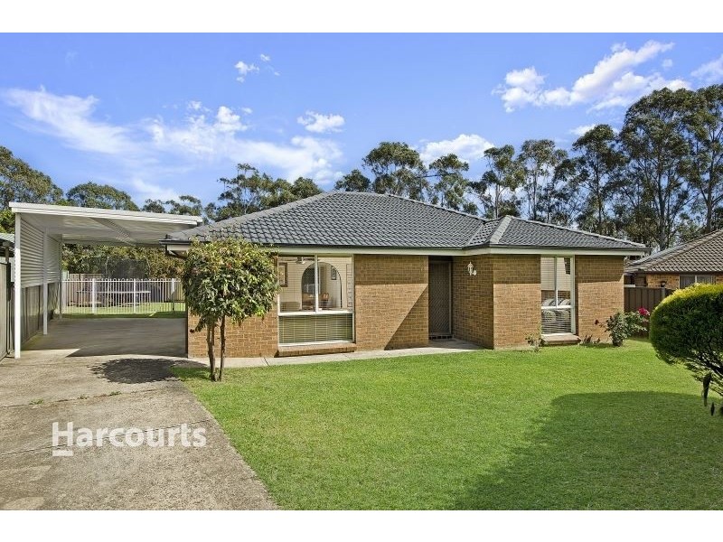 6 Wombidgee Avenue, St Clair NSW 2759