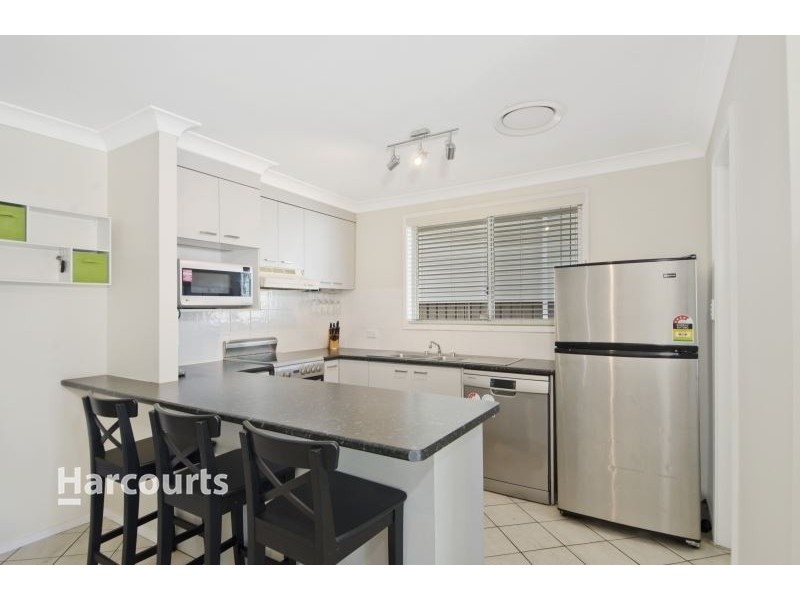 6 Wombidgee Avenue, St Clair NSW 2759