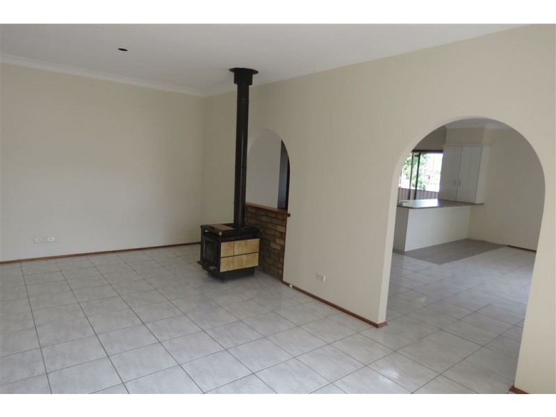 22 Earle Street, Doonside NSW 2767