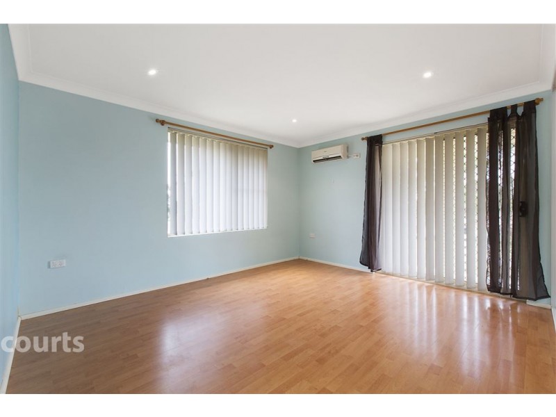 194 Woodstock Avenue, Whalan NSW 2770