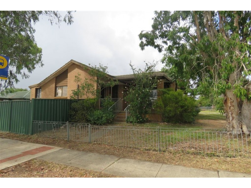 1 Narcissus Avenue, Quakers Hill NSW 2763