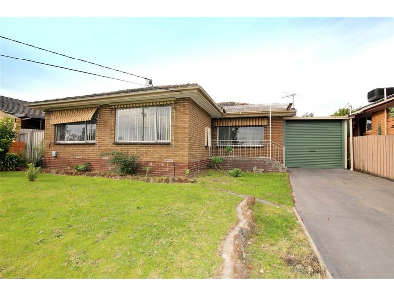 70 Neasham Drive West, Dandenong North VIC 3175