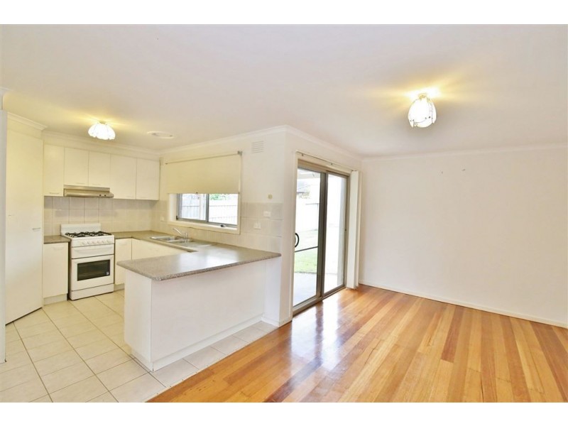 70 Neasham Drive West, Dandenong North VIC 3175