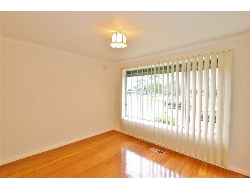 70 Neasham Drive West, Dandenong North VIC 3175