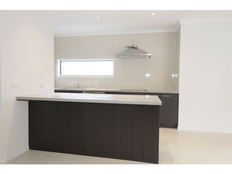 2 Denmark Street, Keysborough VIC 3173