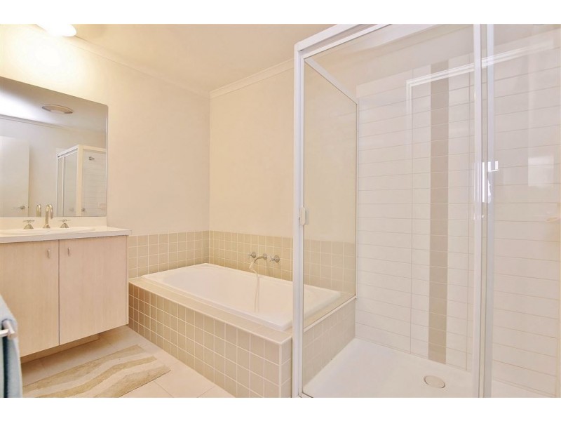 21 Ivory Crescent, Springvale South VIC 3172