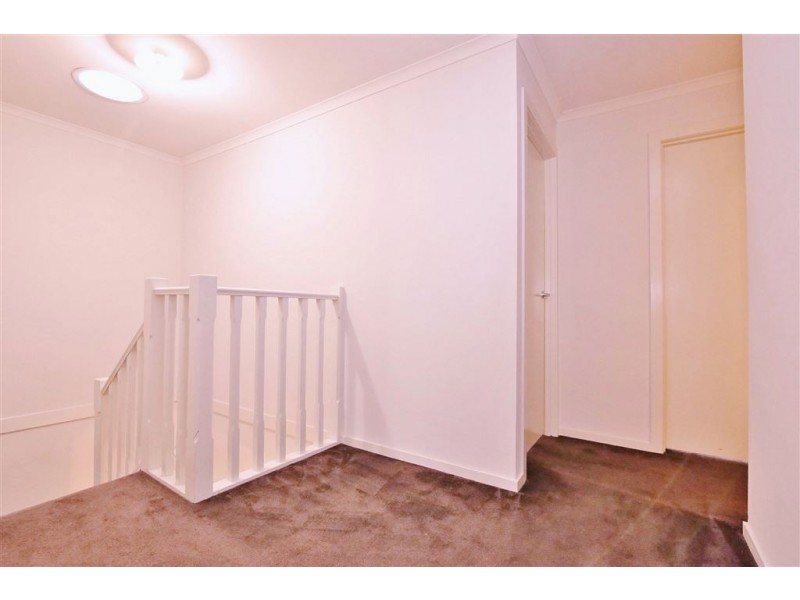 21 Ivory Crescent, Springvale South VIC 3172