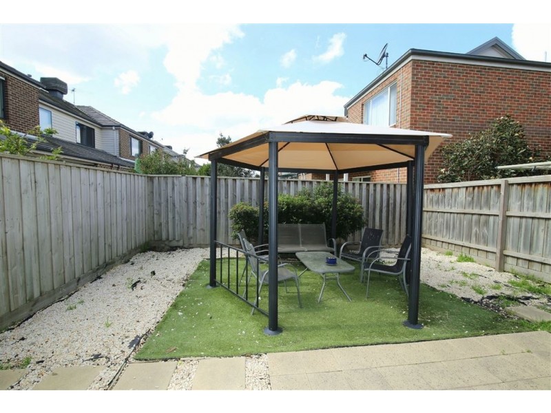 21 Ivory Crescent, Springvale South VIC 3172