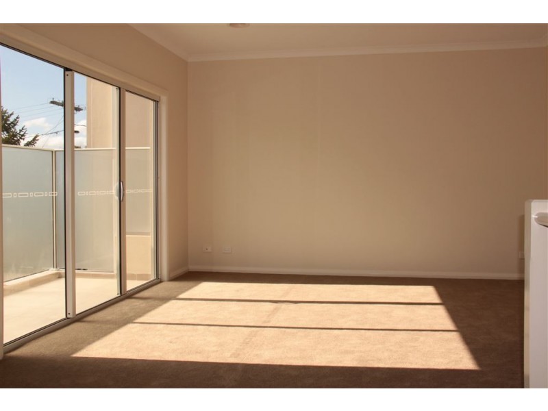 3/15 Clement Street, Dandenong VIC 3175