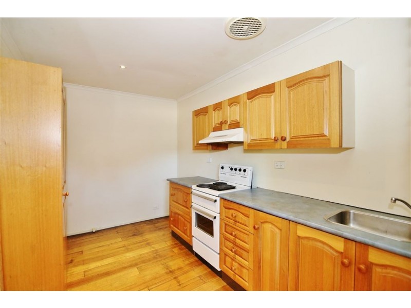 5/2 Rhoden Court, Dandenong North VIC 3175