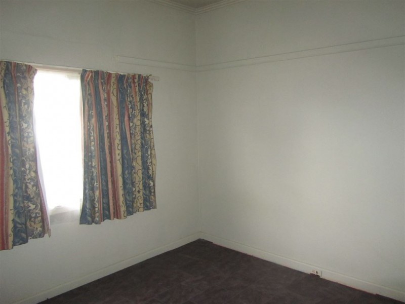 4 Princess Avenue, Springvale VIC 3171