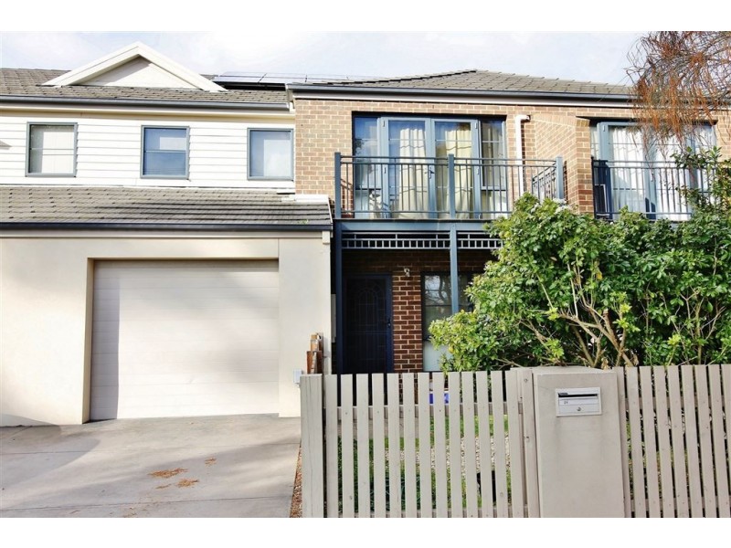 21 Ivory Crescent, Springvale South VIC 3172