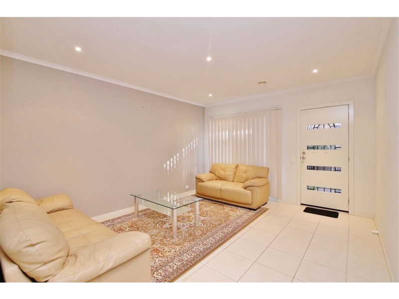 21 Ivory Crescent, Springvale South VIC 3172