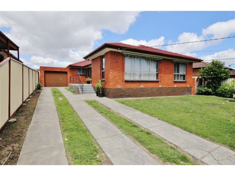 16 Monash Crescent, Clayton South VIC 3169
