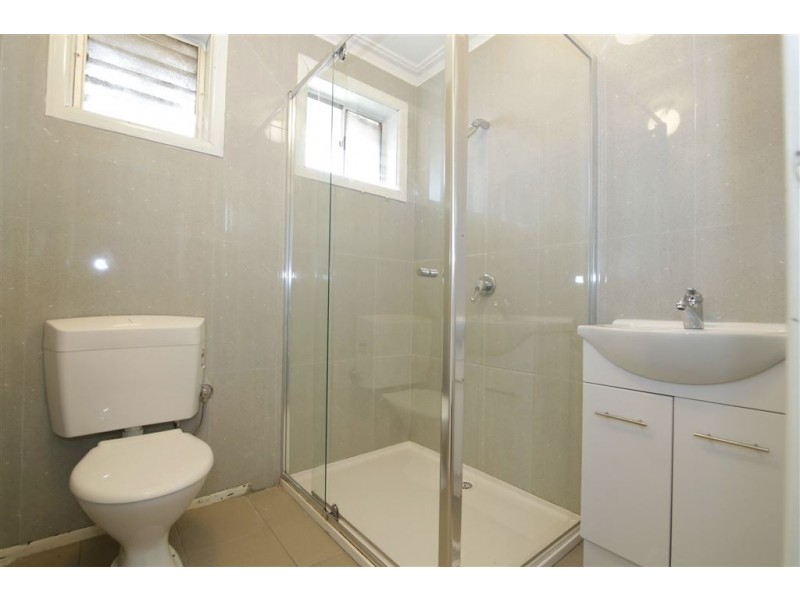 16 Monash Crescent, Clayton South VIC 3169