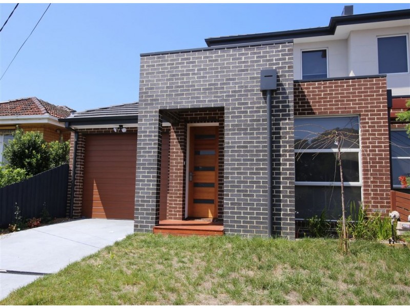 1/6 Hennessy Street, Chadstone VIC 3148