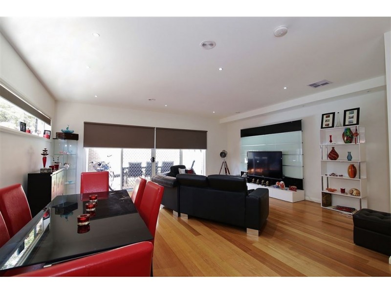 1/6 Hennessy Street, Chadstone VIC 3148