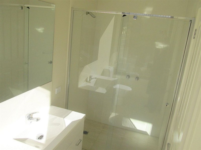 2/24 Allan Street, Noble Park VIC 3174