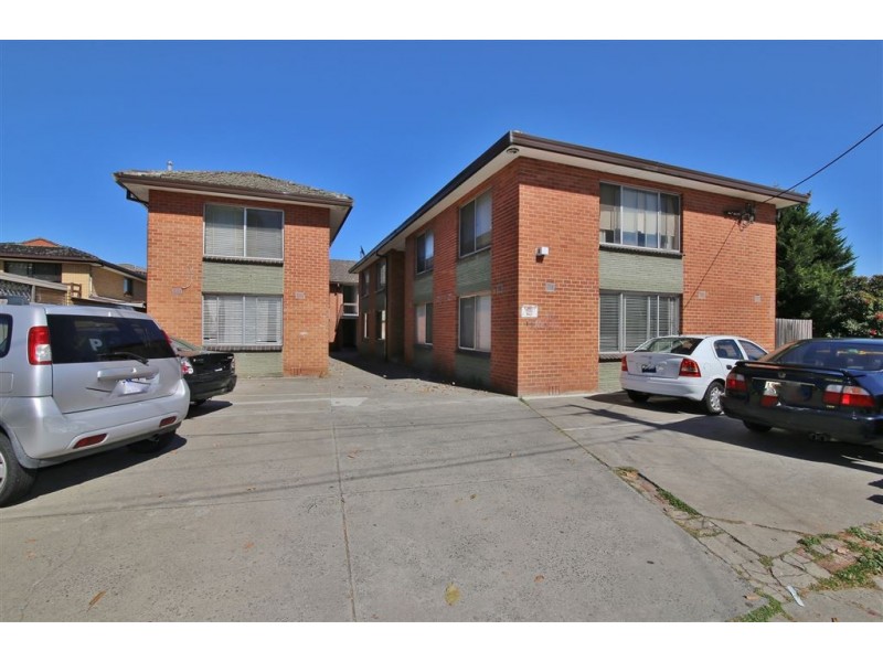 14 Kelvin Grove, Springvale VIC 3171