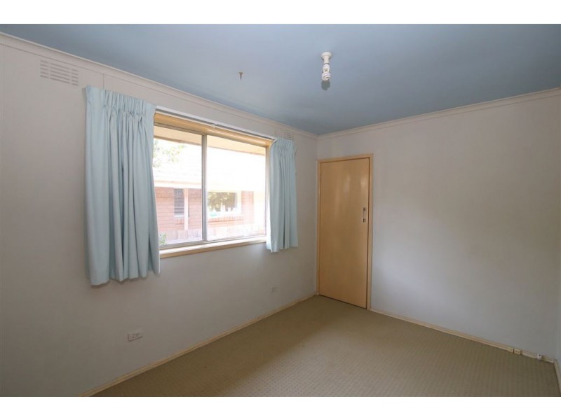 38 Tennyson Avenue, Clayton South VIC 3169