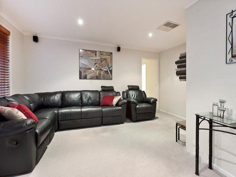 2 Cabarita Court, Keysborough VIC 3173