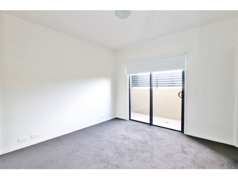 14/3 Close Avenue, Dandenong VIC 3175