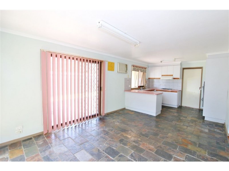 13 Claude Avenue, Hampton Park VIC 3976