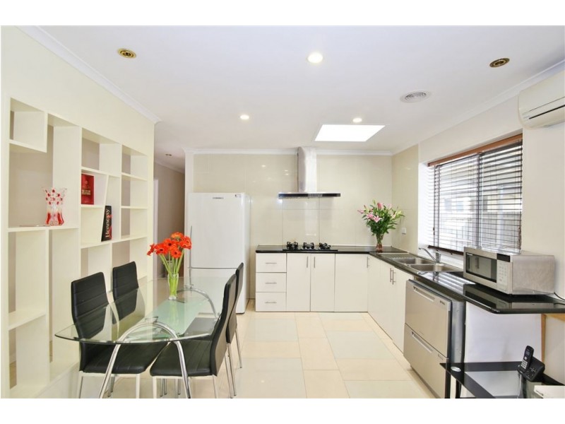 60 Coomoora Road, Springvale South VIC 3172