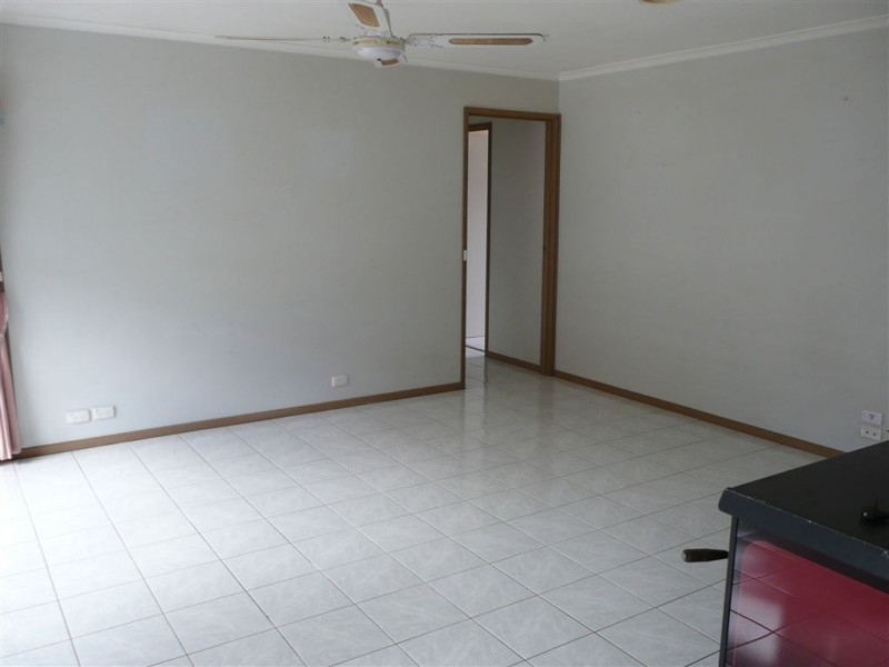 2/23 Rosene Court, Keysborough VIC 3173