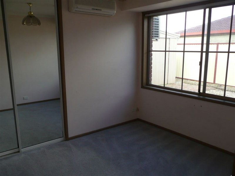 2/23 Rosene Court, Keysborough VIC 3173