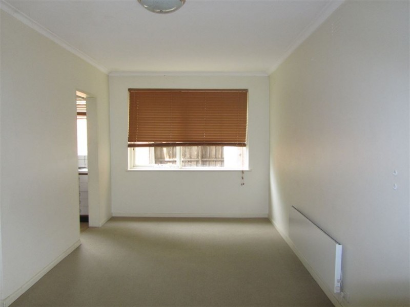 5/17 Royal Avenue, Springvale VIC 3171