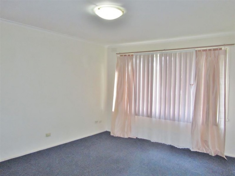 1/4 Jones Road, Dandenong VIC 3175