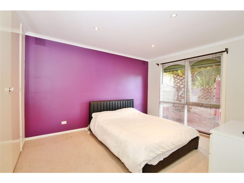 84 First Avenue, Dandenong North VIC 3175