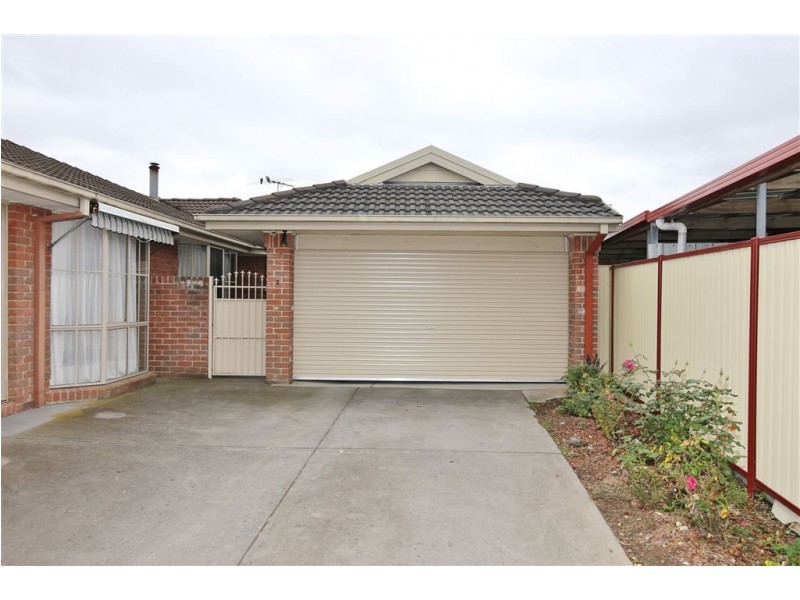 2/23 Rosene Court, Keysborough VIC 3173