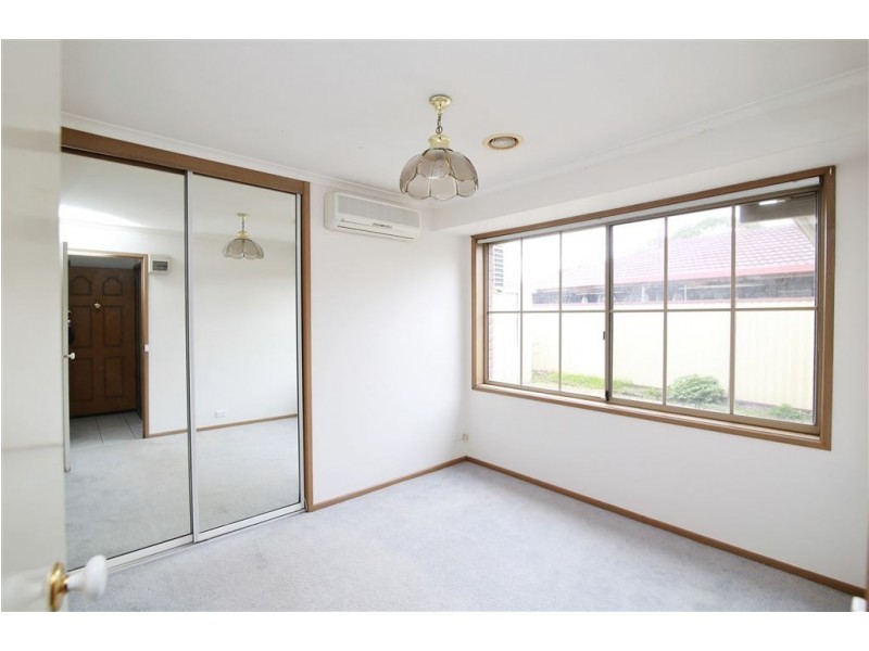 2/23 Rosene Court, Keysborough VIC 3173