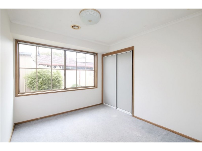 2/23 Rosene Court, Keysborough VIC 3173