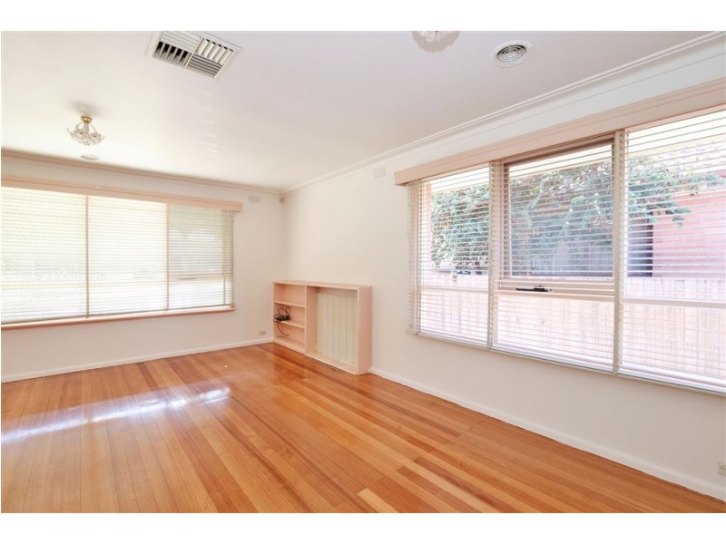 14 Hume Road, Springvale South VIC 3172