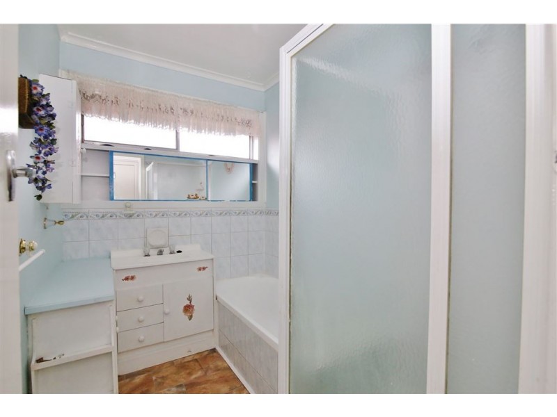 18 Edith Street, Noble Park VIC 3174