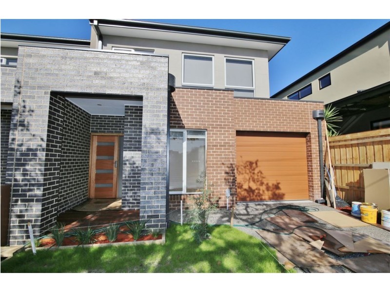 18A Hillcrest Grove new, Springvale VIC 3171