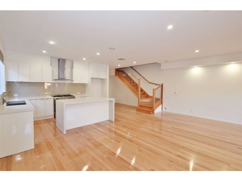 18A Hillcrest Grove new, Springvale VIC 3171