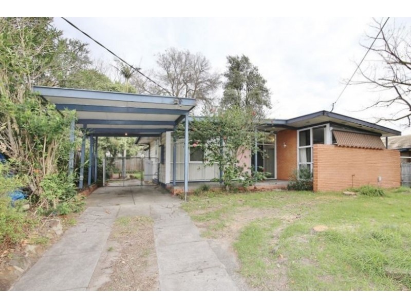 40 Karingal Drive, Frankston VIC 3199
