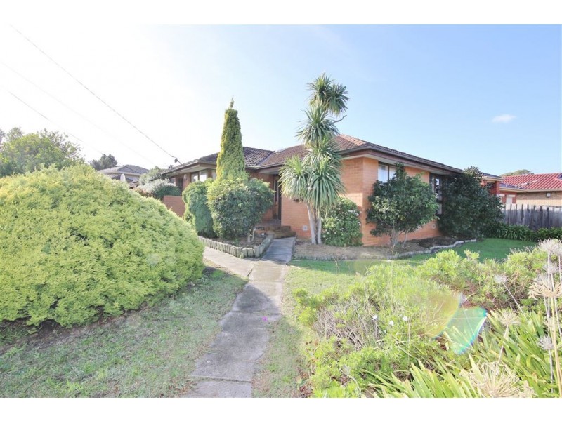 15 Kingsclere Avenue, Keysborough VIC 3173