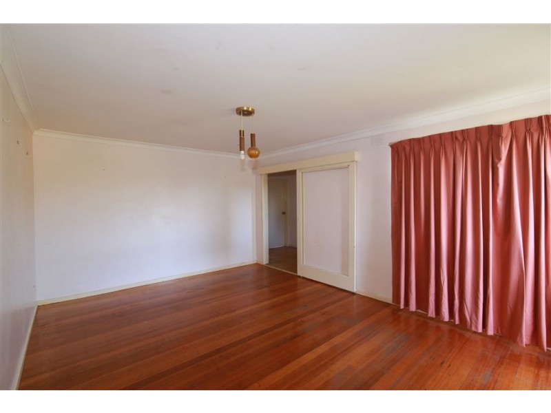 15 Kingsclere Avenue, Keysborough VIC 3173