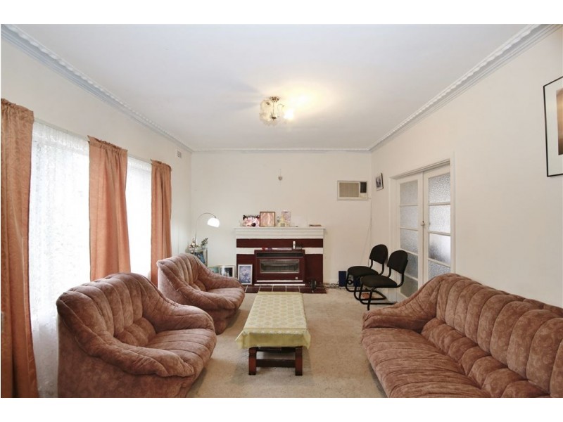 1/11 Stuart Street, Noble Park VIC 3174