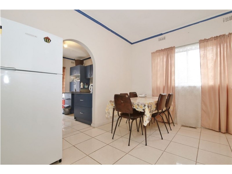 1/11 Stuart Street, Noble Park VIC 3174