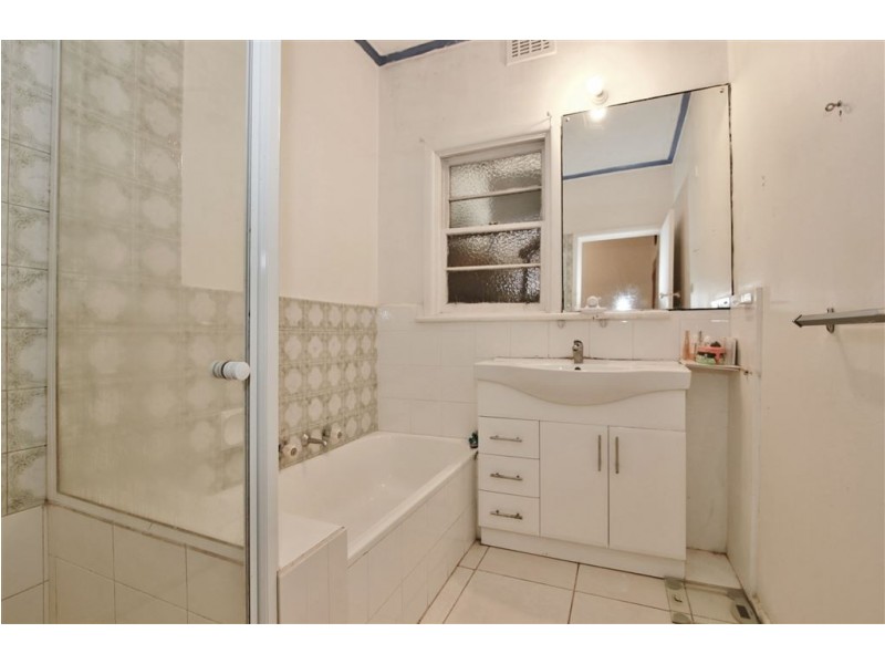 1/11 Stuart Street, Noble Park VIC 3174