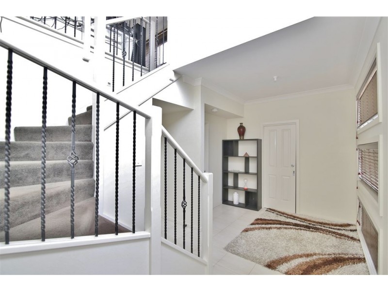 1/24 Allan Street, Noble Park VIC 3174