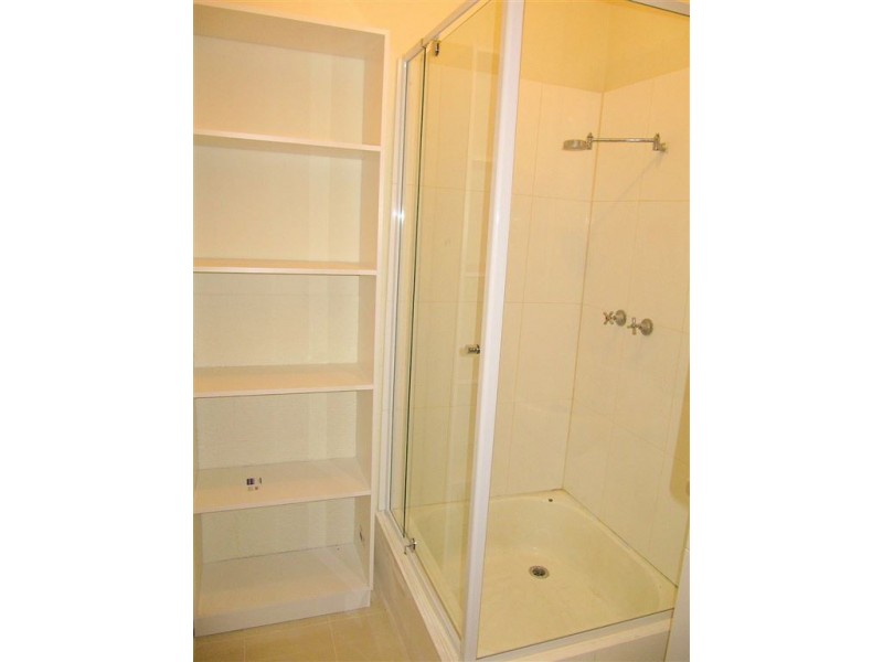 B98 Nepean Hwy, Mentone VIC 3194