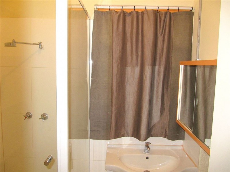 B98 Nepean Hwy, Mentone VIC 3194